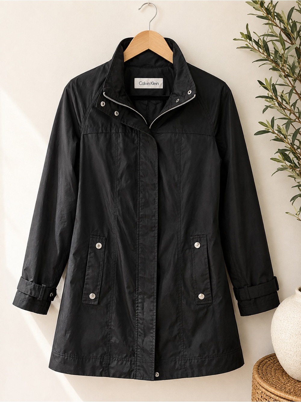 Calvin Klein Black Lightweight Rain Coat Jacket Anorak Silver Hardware